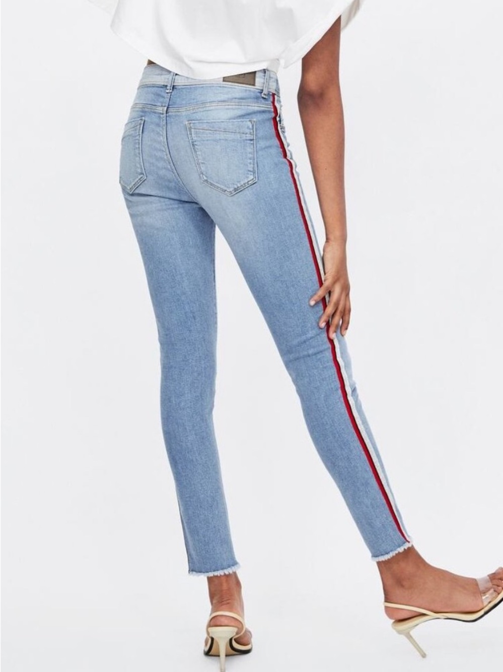 Zara Blue Jeans Red White Metallic Side Stripe Ankle Raw Hem Women Stretch Sz 6
